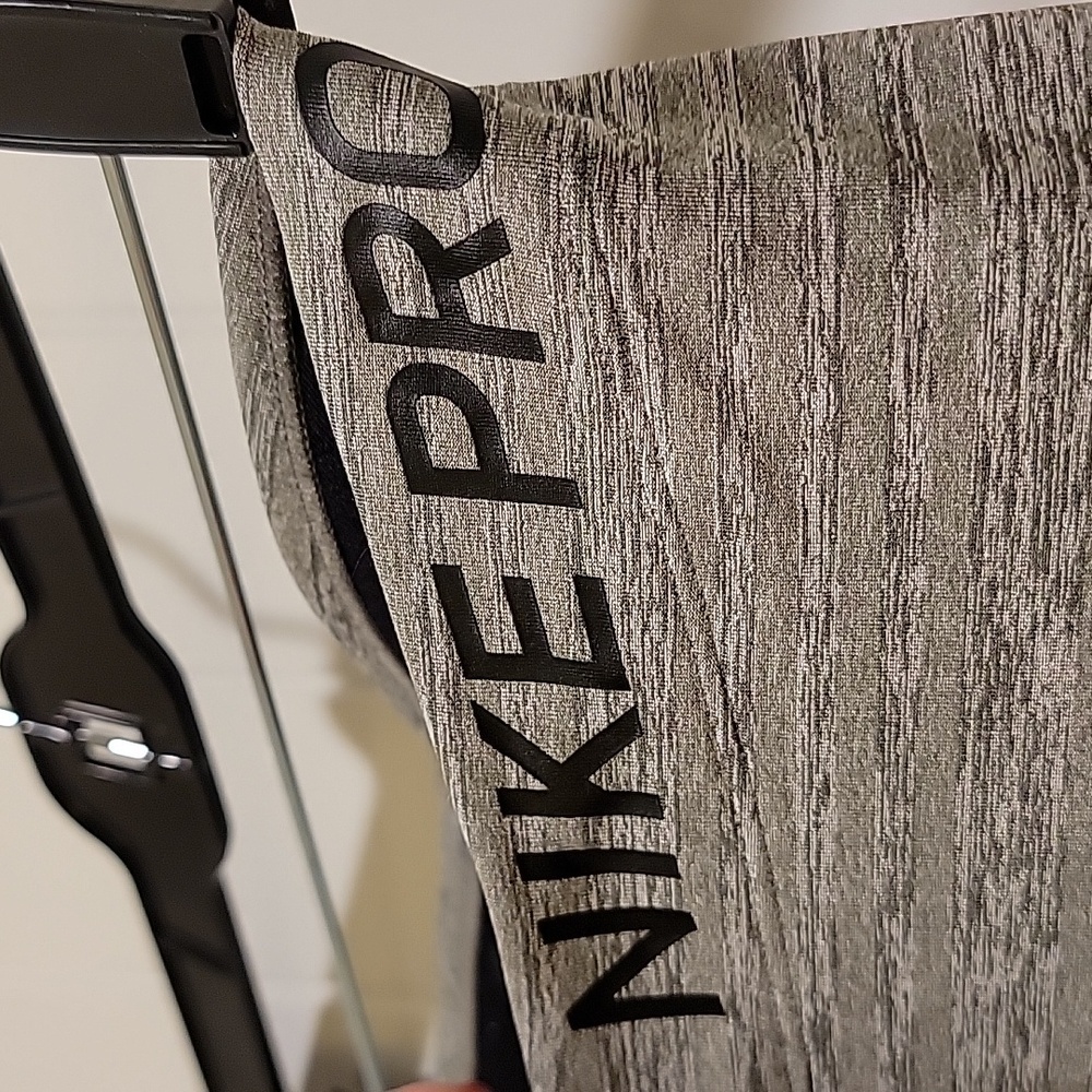 Nike Pro Dri Fit Grey Black Athletic Leggings Size Small - Picture 7 of 9
